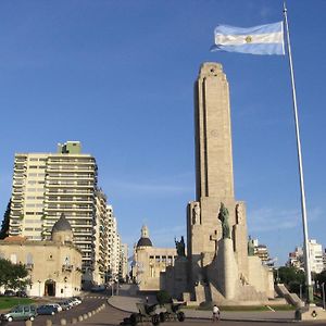 Confortable Departamento A 4 Cuadras Del Monumento Nacional A La Bandera